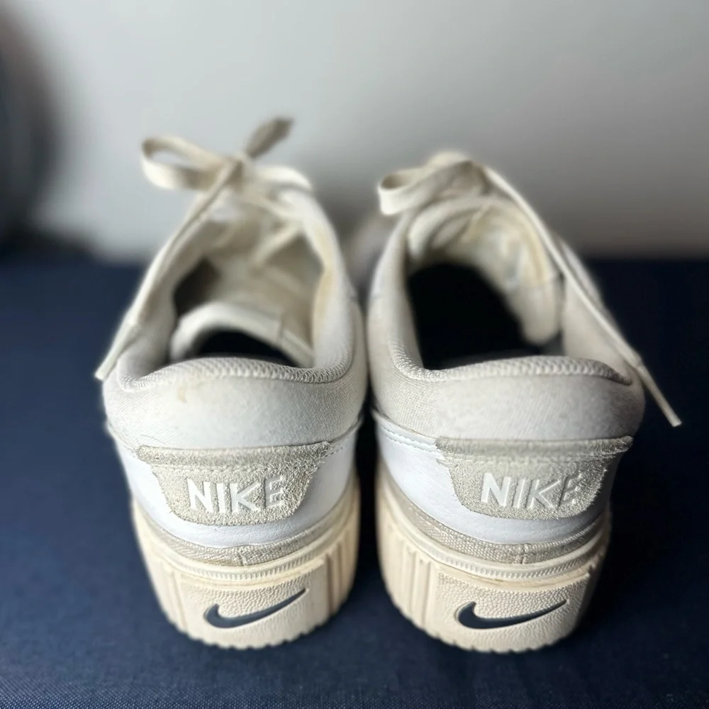 Nike Court Legacy Lift Platform Sneakers – White/Blue Swoosh - Picture 4 of 5